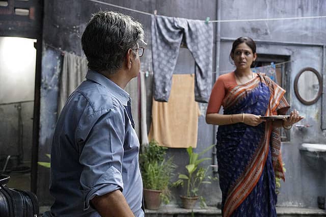 Angrezi Mein Kehte Hai Movie Review