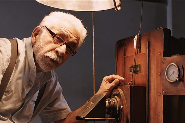 Hope Aur Hum Movie Review