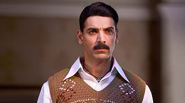 Romeo Akbar Walter Movie Review