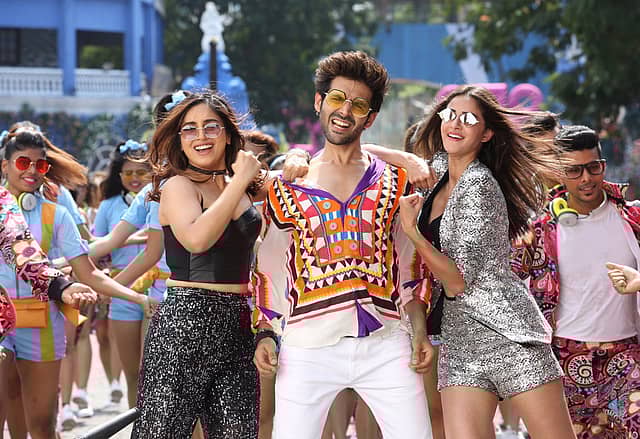 Pati Patni Aur Woh Movie Review