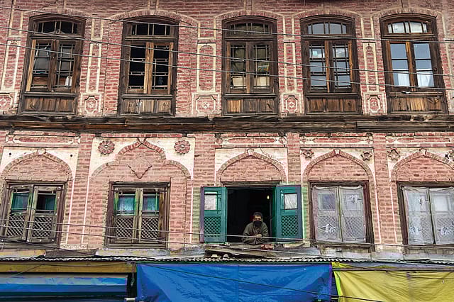 Breaking the Habit Breaking the Habit