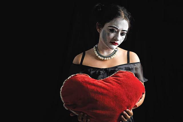 Bangalore Little Theatre: Stage to Page