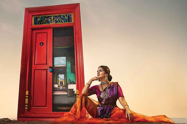 Art: The World at Their Feet