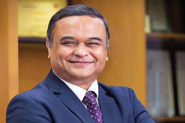 Business Paradigm Business Paradigm