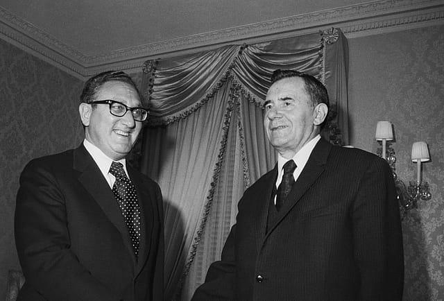 What Makes Foreign Ministers Tick