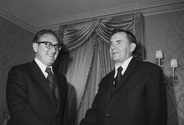 What Makes Foreign Ministers Tick