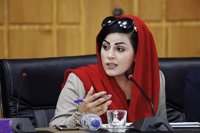 Fearing for her life, Afghan TV anchor wants to leave Afghanistan Fearing for her life, Afghan TV anchor wants to leave Afghanistan