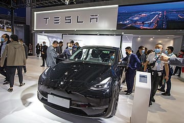 Tesla: Speed Breakers