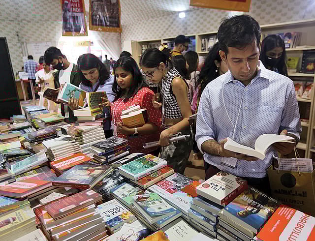 The Hoot and Call of Books