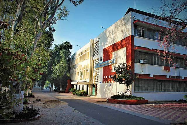 The Department Of Architecture And Planning, IIT Roorke: Built to Last