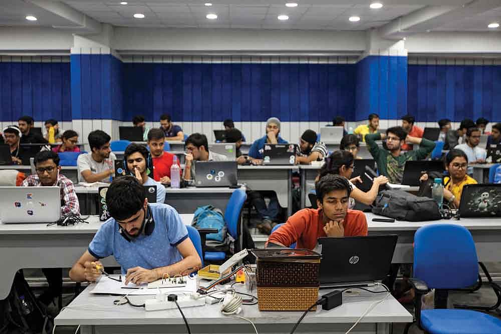 Shaheed Sukhdev College Of Business Studies: Management With A Heart