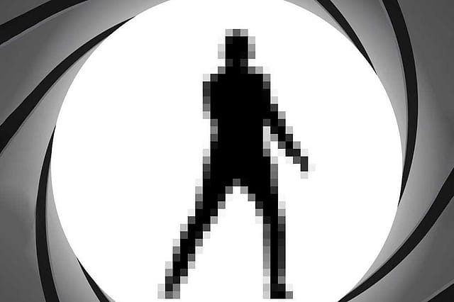 James Bond: Shaken & Stirred