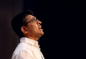 Palghat Ramprasad: Cheer Singer