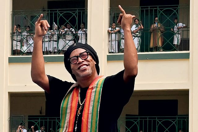 Ronaldinho: Player At Large Ronaldinho: Player At Large