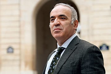 Garry Kasparov: Playing Unsafe