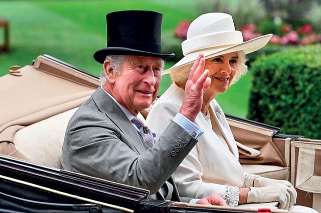 British Monarchy: Clouds over Windsor