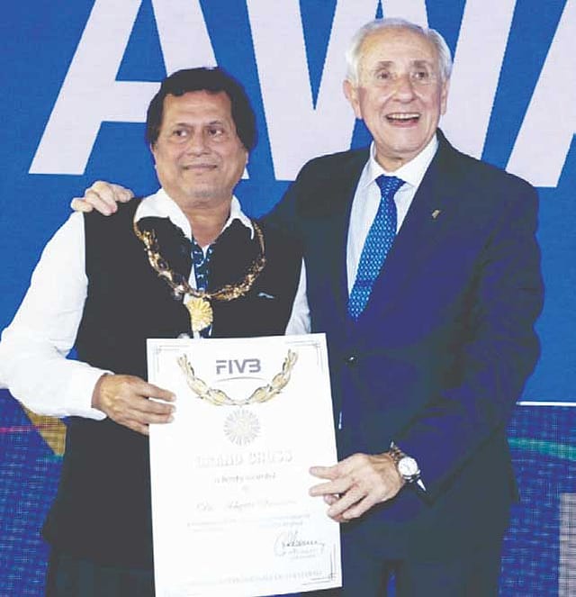 Kalinga Institute Of Industrial Technology (KIIT) Kalinga Institute Of Industrial Technology (KIIT)