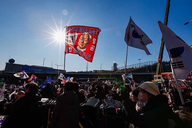 Seoul Shattering