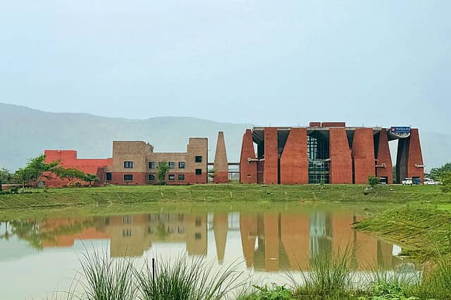 The Return of Nalanda