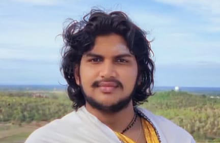 The 71st Line: Kanchi’s New Seer