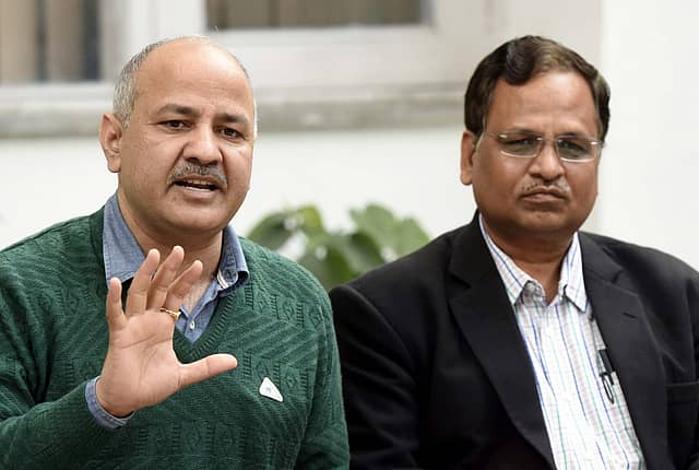 AAP in a bad spot after ACB registers cases against Sisodia, Satyendar Jain