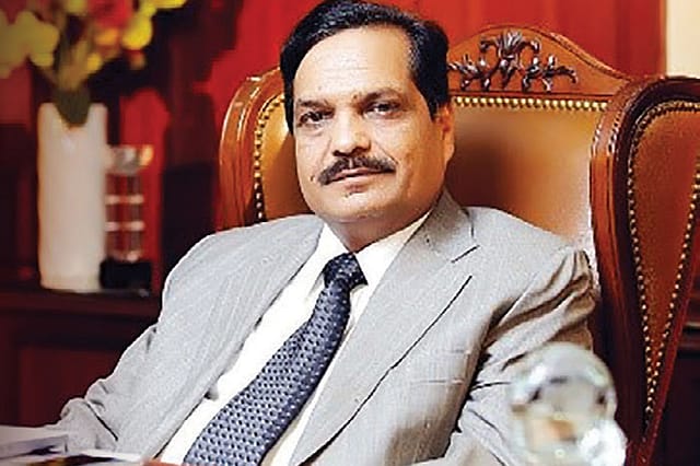 SHARDA UNIVERSITY SHARDA UNIVERSITY