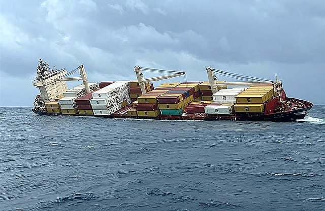 Understanding Oil Spills In the Wake of the Kochi Mishap