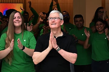 From Supply Chain Guy to $4 Trillion CEO of Apple: The Tim Cook Story Nobody Tells