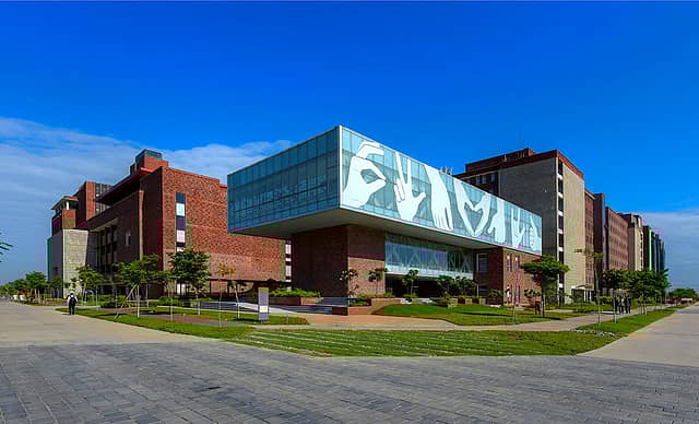 Ashoka University Founder Reminds Indian Liberals the Price of Wheat and Lentils