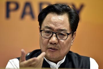 After SC rebuke, Rahul must stop China claims